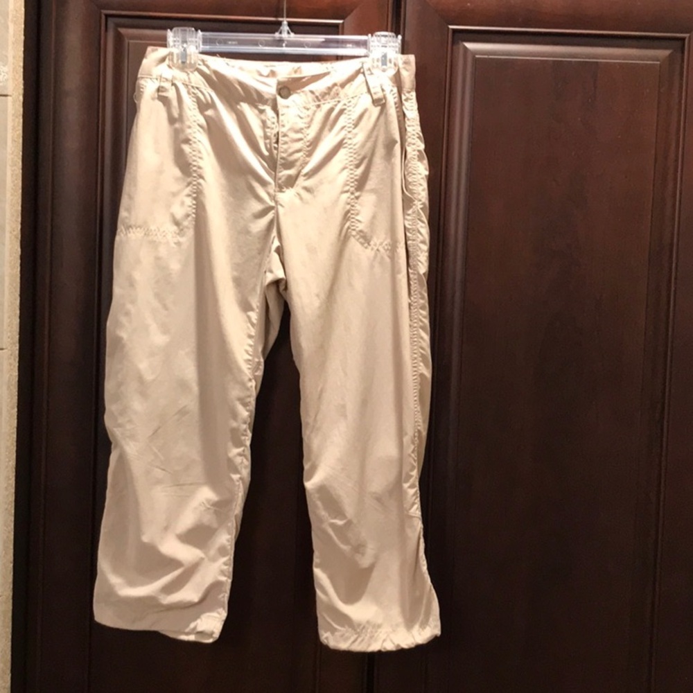 Columbia Capri pants size 6